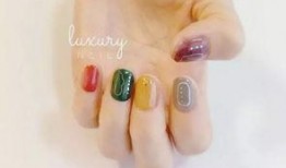 博主爆料美甲怎么做的视频,博主亲授美甲制作全过程